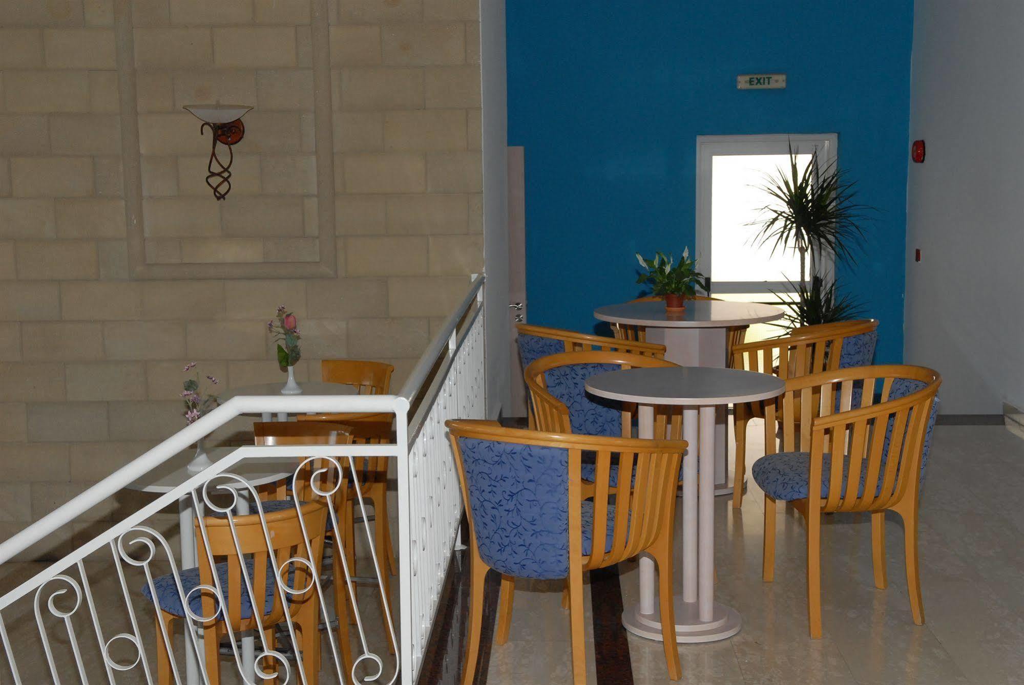 Maistros Hotel Apartments Protaras Exterior foto
