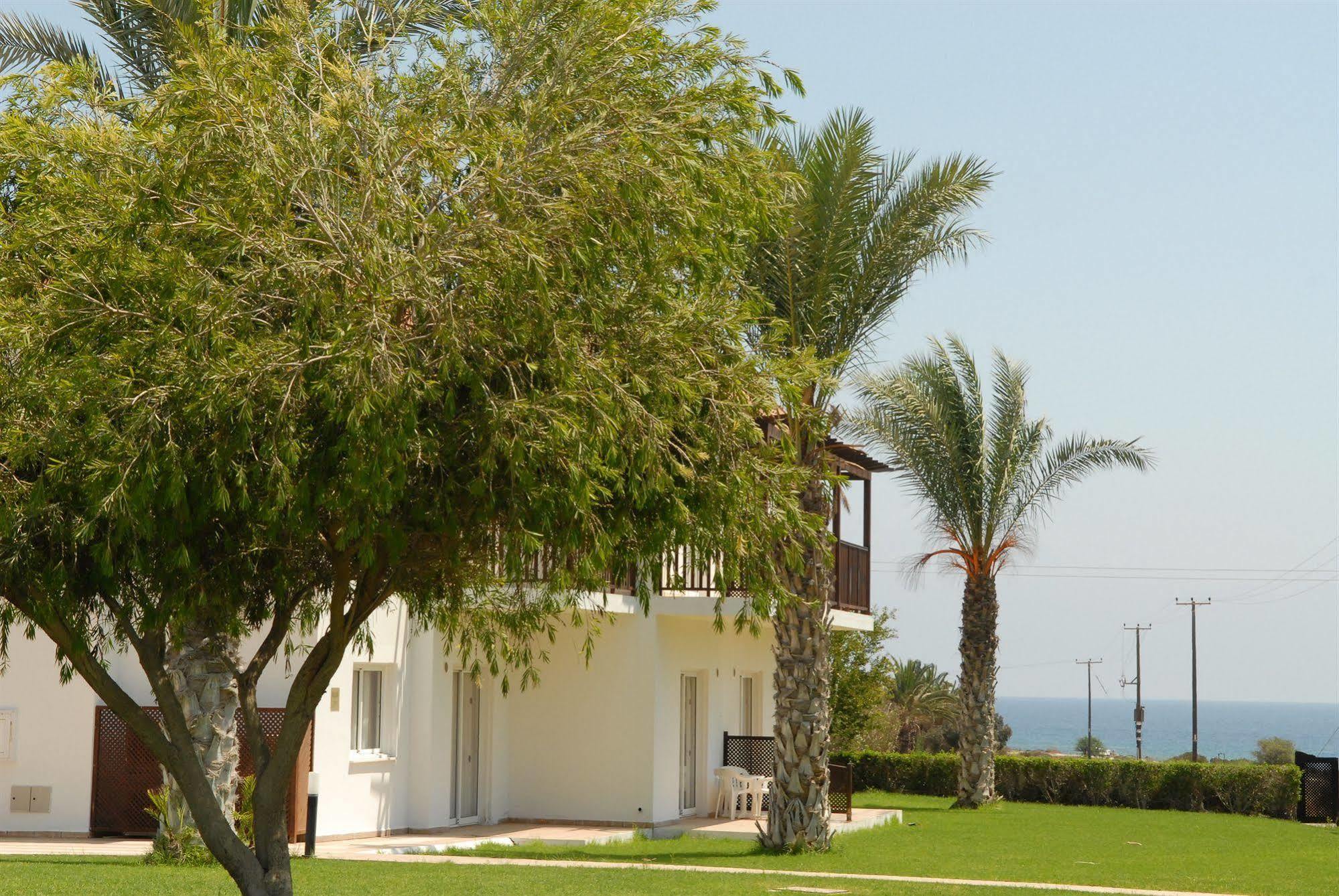 Maistros Hotel Apartments Protaras Exterior foto