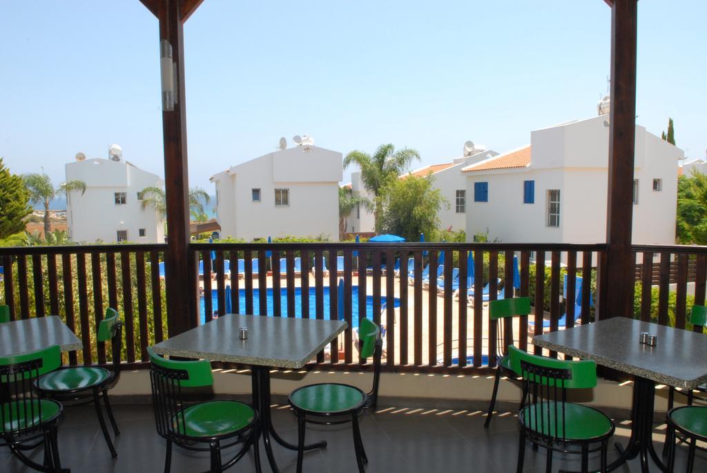 Maistros Hotel Apartments Protaras Exterior foto